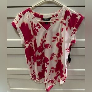 Simply Vera Vera Wang Pink and White Floral Blouse